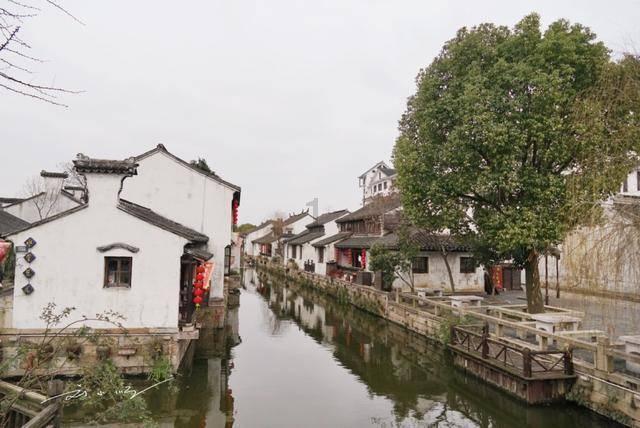 为什么大家坐着上一天班，就会感觉很累呢？游戏画面